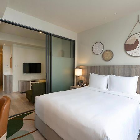 Staybridge Suites Bangkok Sukhumvit By Ihg Екстериор снимка