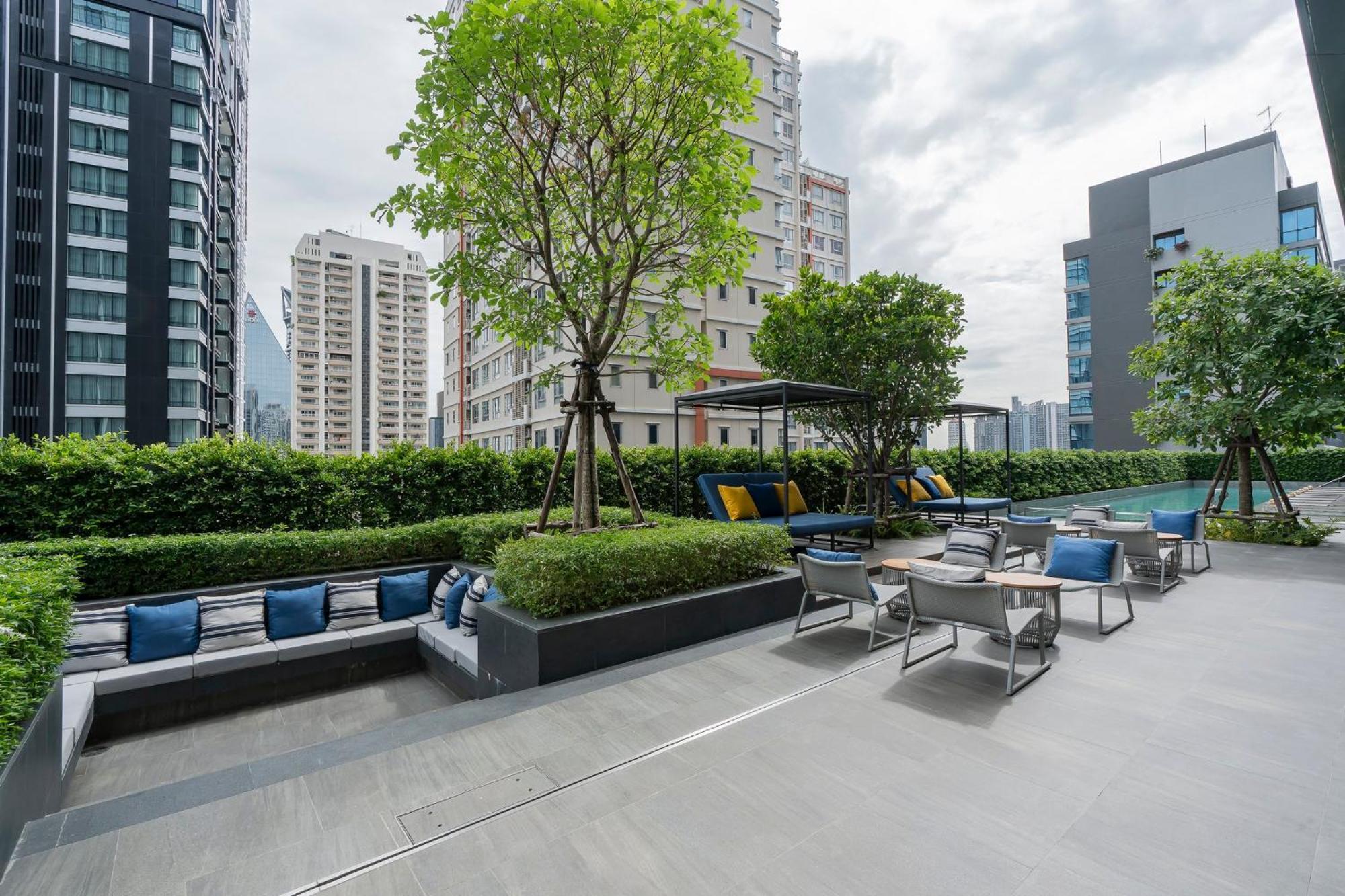 Staybridge Suites Bangkok Sukhumvit By Ihg Екстериор снимка