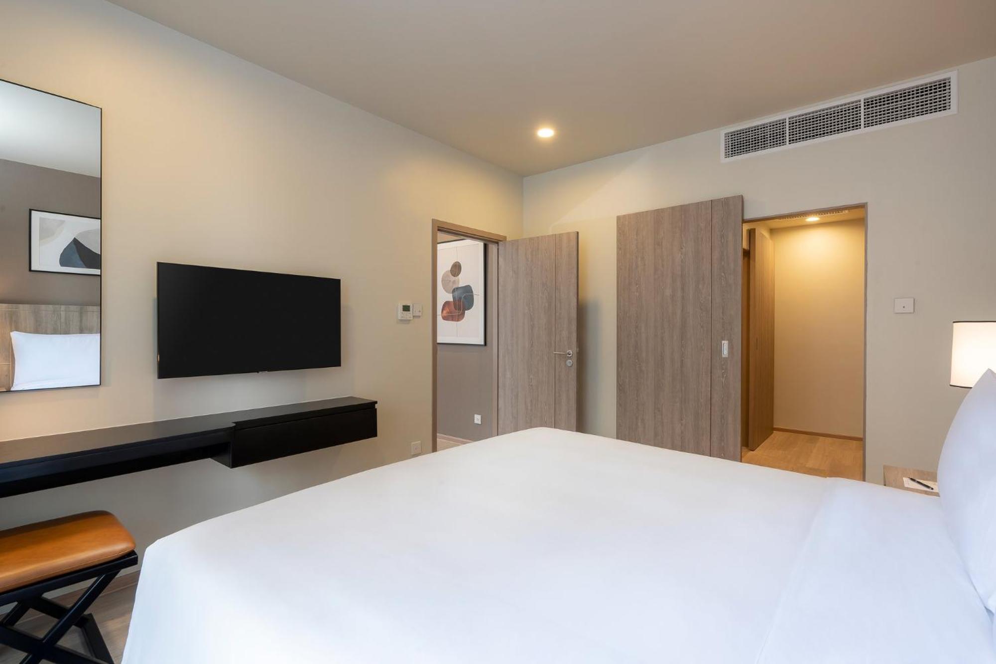Staybridge Suites Bangkok Sukhumvit By Ihg Екстериор снимка
