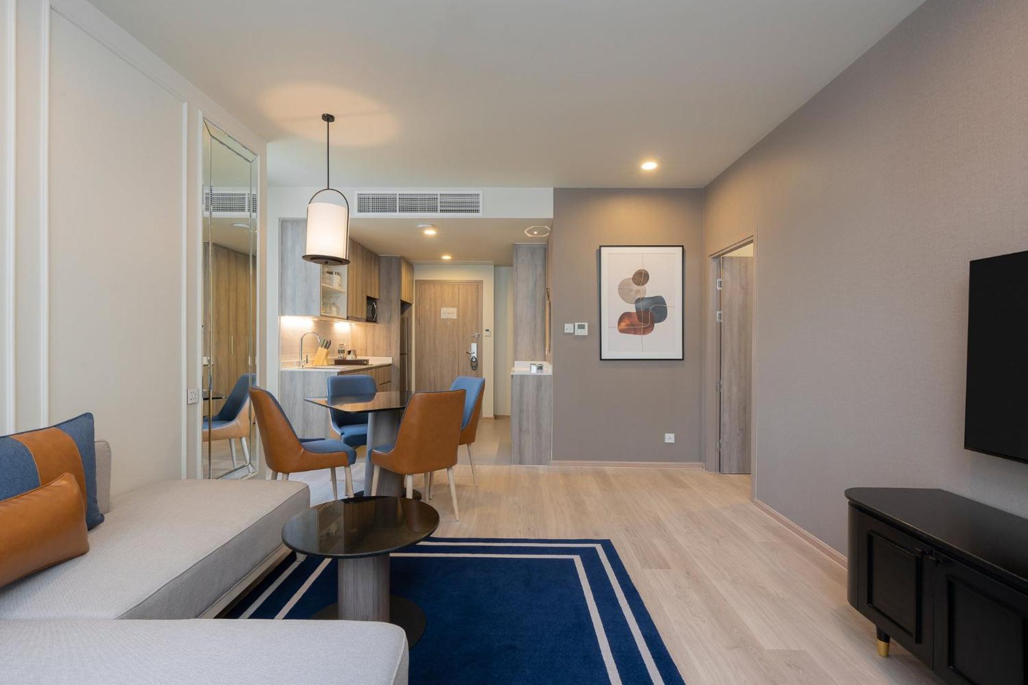 Staybridge Suites Bangkok Sukhumvit By Ihg Екстериор снимка
