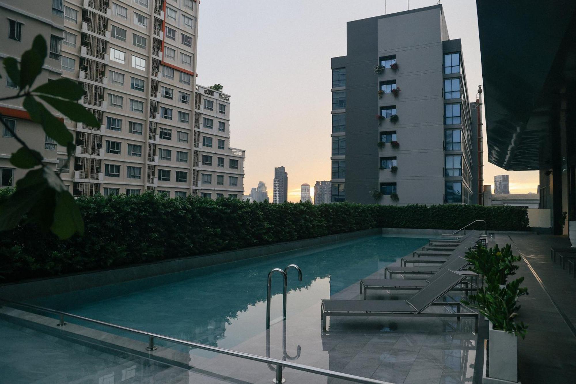 Staybridge Suites Bangkok Sukhumvit By Ihg Екстериор снимка